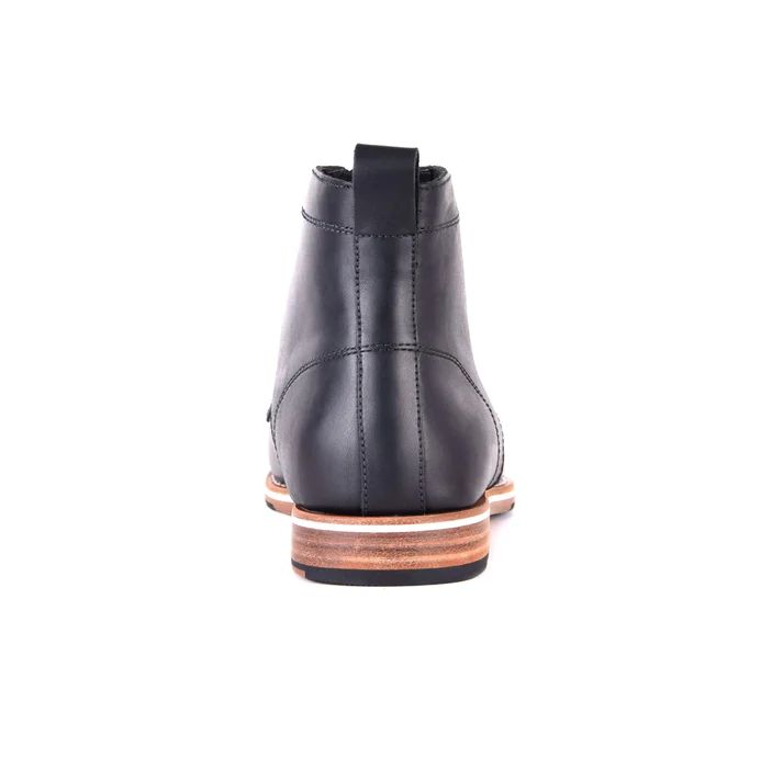 Helm Boots | The Zind Black